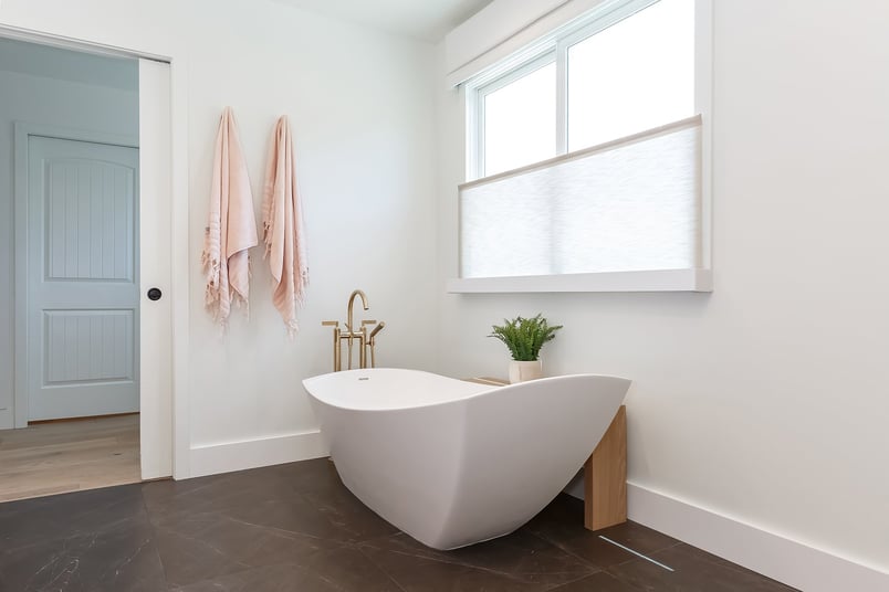 White Chelsea freestanding tub in modern bathroom