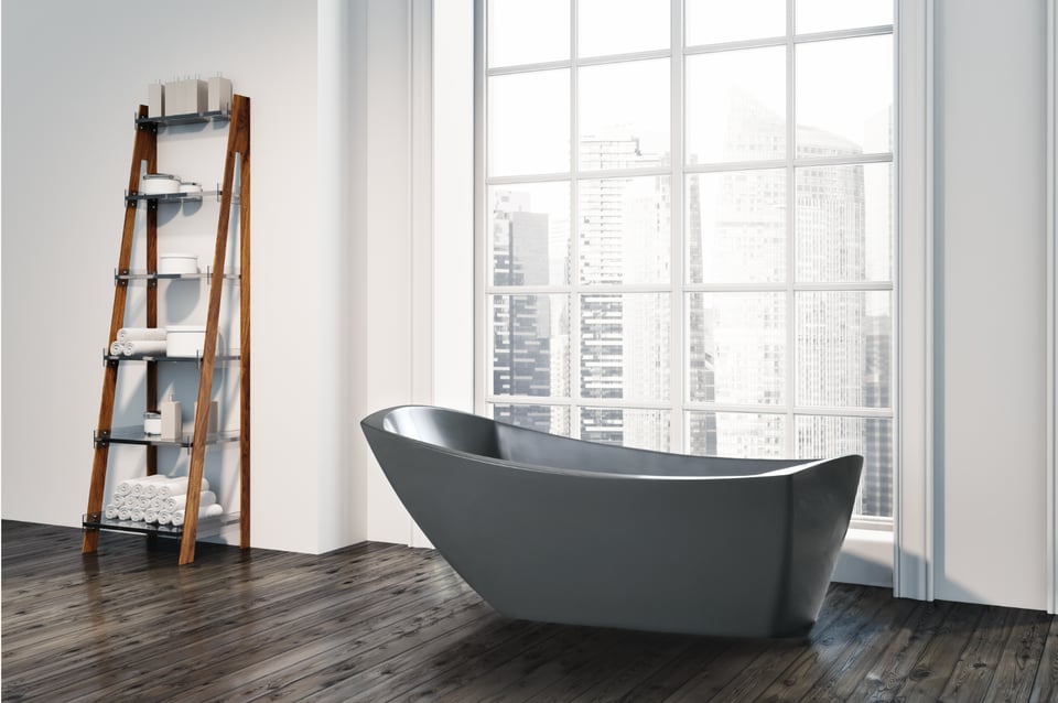 Bathtub Materials and Finishes That Enhance an Upscale Bathroom
